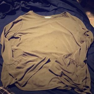 Cute green long sleeve shirt!